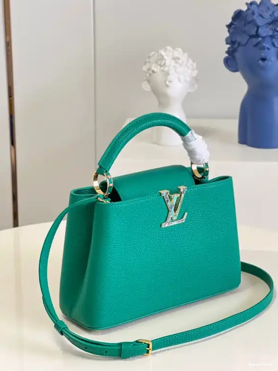 CAPUCINES BB VUITTON LOUIS 0703